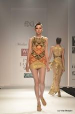 Model walk the ramp for Malini Ramani Show at Wills Lifestyle India Fashion Week 2012 day 4 on 9th Oct 2012 (74).JPG